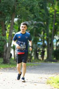 BIB: 0964
                            <button type="button" onclick="openModal(5132164)" class="btn btn-primary btn-sm float-right btn-popup" data-toggle="modal" data-target=".modal-high-quality">
                        <i class="fas fa-shopping-cart"></i> Add to Cart
                    </button>
                                            <button type="button" onclick="isThisMe(5132164, true)" class="btn btn-success btn-sm float-right btn-popup btn-isme hidden" data-toggle="tooltip" data-placement="bottom" title="นี่คือรูปของคุณใช่ไหม คลิกที่นี่เพื่อเอาเข้าอัลบั้ม">
                        <i class="fas fa-plus"></i> Add to album
                    </button>
                    <button type="button" onclick="isThisMe(5132164, false)" class="btn btn-warning btn-sm float-right btn-popup btn-isnotme hidden">
                        <i class="fas fa-ban"></i> Remove from album
                    </button>